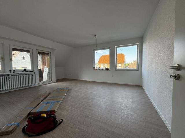 Komplett sanierte 3-Zimmer Wohnung in Markoldendorf – फोटो 1