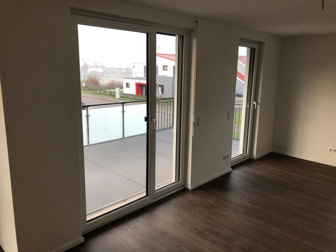 Esszimmer und Balkon