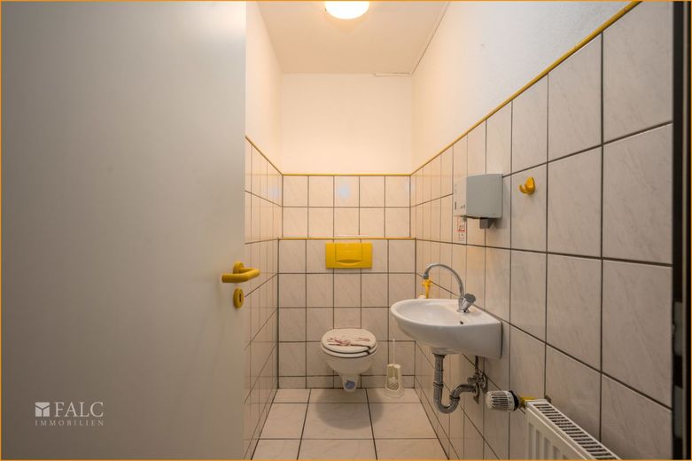 WC-D Geschäftshaus