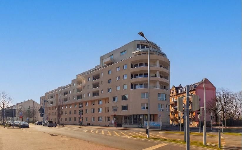 Penthouse für jedes Alter – barrierefreies Wohnen mit Dachterrasse und Weitblick – Hausansicht