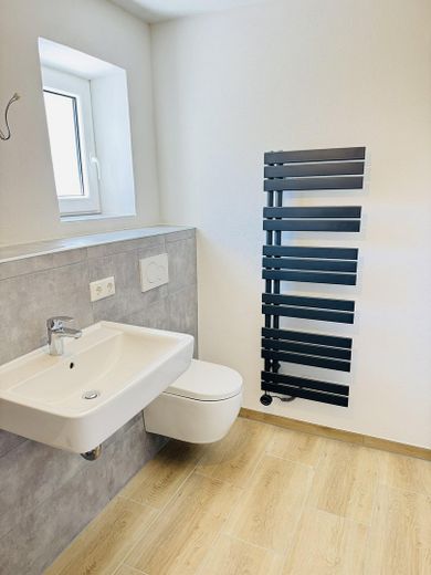 Haus Kernsaniert, provisionsfrei – Platz für zwei Generationen in Bechhofen – फोटो 6