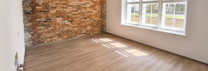 Atractivo apartamento en semisótano cerca de la universidad