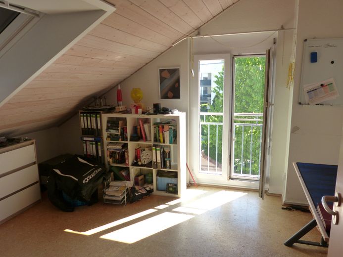 Abitare a misura di famiglia con vista sul castello – Zimmer 2, 2. OG