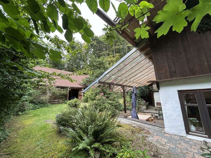 Dornröschen am Bachlauf - Ruhige Lage, kein Durchgangsverkehr - Traumhaft Natur erleben! Aussteiger! – Garten