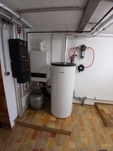 Piso de 4 habitaciones completamente renovado con balcón en Trier-Heiligkreuz – de alta calidad y listo para entrar a vivir – HWR + Heizung (Kellerraum 1)