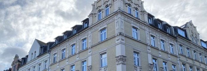 Bel appartement de 3 pièces avec balcon et cuisine équipée à Plauen ! Proche du centre !