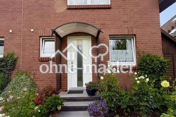 Gepflegte Doppelhaushälfte mit Privatgarten und Terrasse in begehrter Familienlage Sasel