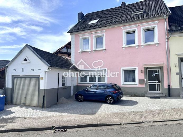 barrierefreie 5ZKB-Wohnung m. Terrasse, Garten m. Koi-Teich, Stellplatz+Garage -kein Hausgeld – Foto 1