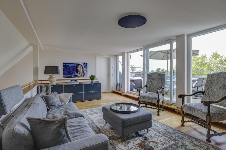 Über den Dächern von Schmargendorf – großzügige Maisonettewohnung mit Galerie & Dachterrasse – Galerie 