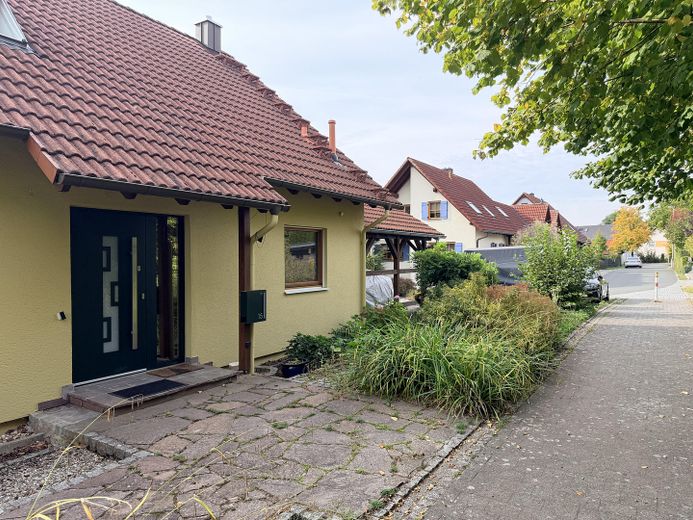 Modernes EFH in Ortsrandlage | 125m² Wohnfläche | 840m² Grund | Energie A | Von privat – Foto 12