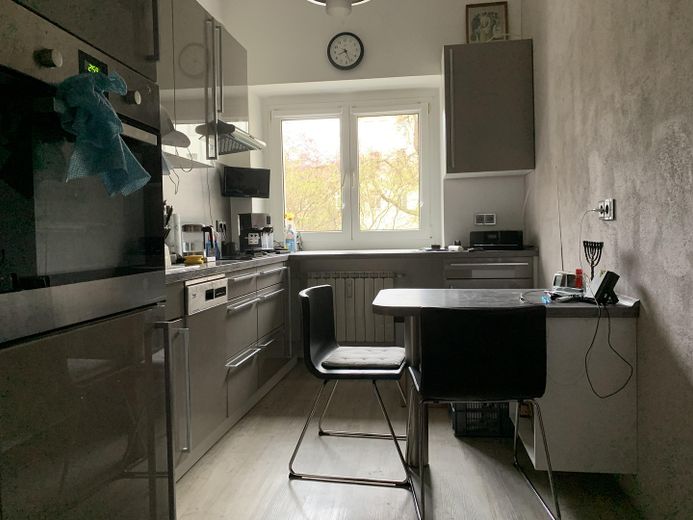 Bezugsfreie Wohnung in Baumschulenweg • Altbau • Provisionsfrei – Küche