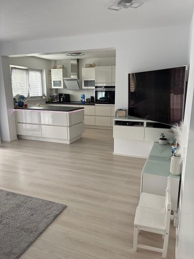 Modern & Top Zustand-Wohnung in Neubaugebiet Schifferstadt – Foto 9