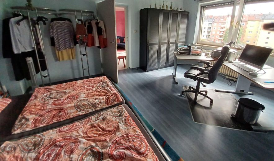 Bright 4-room apartment by Nuremberg City Park – Schlafzimmer 4