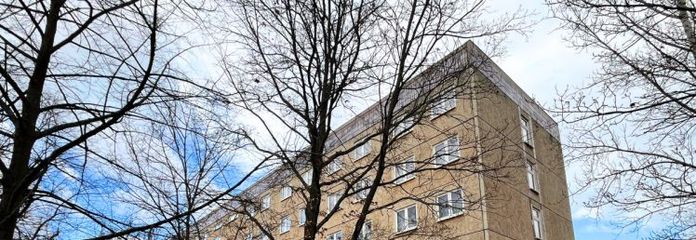 Zentral gelegenes Gewerbegrundstück mit großem Potenzial zur Neunutzung zu verkaufen