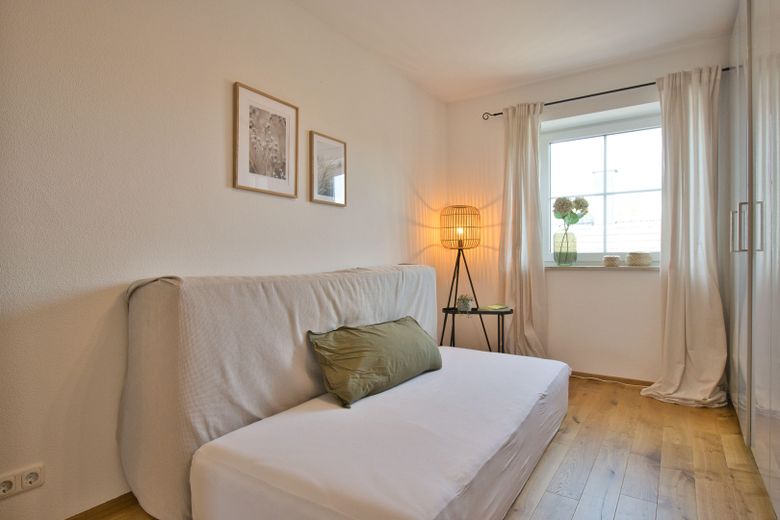 Elternschlafzimmer (Ankleide)