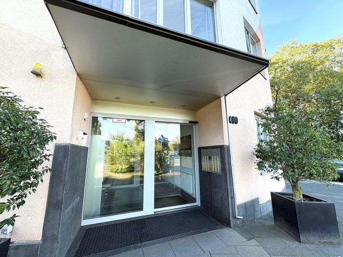 Barrierefreie Dachgeschosswohnung mit großer Sonnenterrasse (provisionsfrei!) – Hauseingang