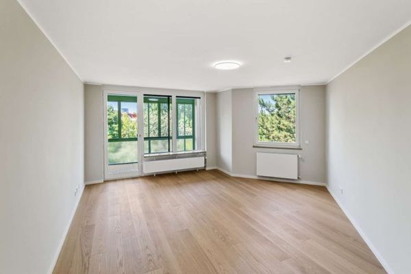 Zamilapark Bogenhausen-Denning: स्टाइलिश ढंग से नवीनीकृत 3-कमरों वाला अपार्टमेंट