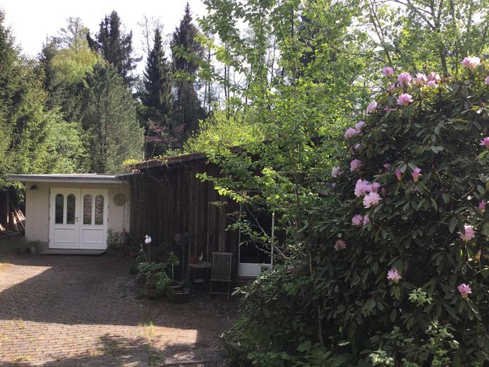 Kernsaniertes Haus mit großen Grundstück am Bach – Photo 4