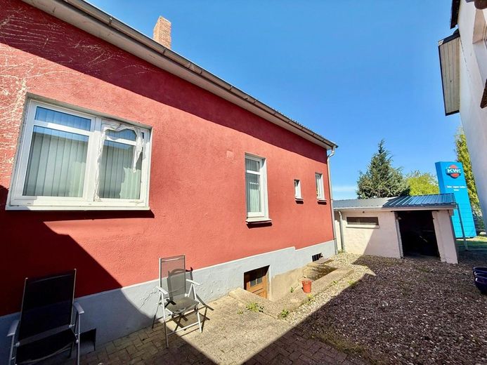 HORN IMMOBILIEN++ Neubrandenburg, Wohn- und Geschäftshaus in guter Lage, mit Keller und Stellplatz – Rückansicht