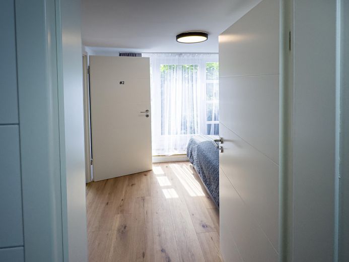 Modernisiertes Endreihenhaus mit 2 Bädern und 2 Loggien – ideal für Eigennutzer oder Kapitalanleger – Foto 6