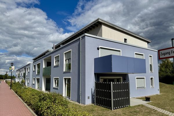Nowe mieszkanie własnościowe w domu wielopokoleniowym z garażem, dostosowane do potrzeb osób starszych i bez barier architektonicznych