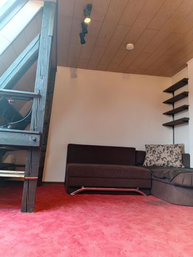 Appartamento mansardato libero a Düsseldorf/ Bilk con vista sulla torre della televisione – Foto 14