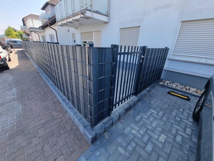 Ramstein | 27 viviendas | TOTALMENTE ALQUILADO | 437.064 € de alquiler neto anual | 6,33 % DE RENTABILIDAD BRUTA | FACTOR 15,79 – Außenansicht Seufzerweg 2-4