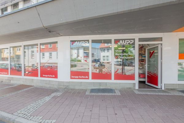 Attraktive Laden- oder Bürofläche in stark frequentierter Lage von Schramberg-Sulgen zu vermieten!