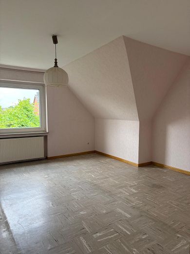 Porzione di bifamiliare a Beckum - create la vostra casa! – OG_1. Zimmer
