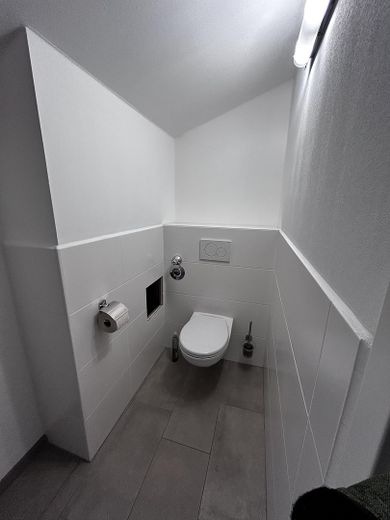 Gewerbe Nord 1. OG Toilette