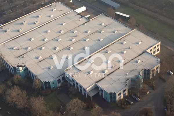 ALMACÉN | OFICINA | RAMPAS | 24/7 | VIDAN REAL ESTATE