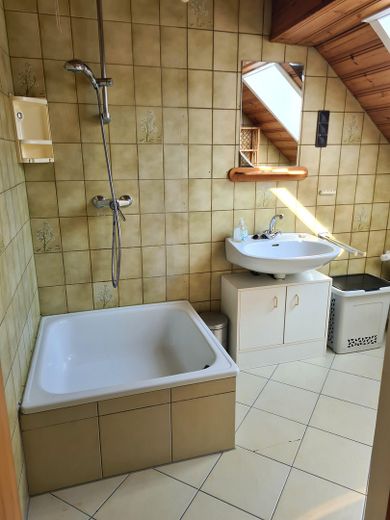 Badezimmer DG