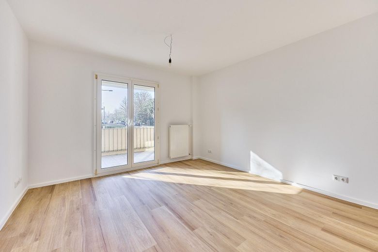 Eigennutz oder Mietgarantie mit 5,7% Rendite: Sanierte 3-Zimmer-Wohnung mit Balkon in ruhiger Lage – Schlafzimmer