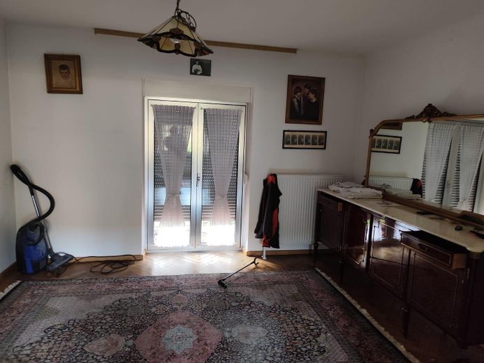 Ex locanda di campagna immersa nel verde – tanto spazio per le proprie idee – Foto 22