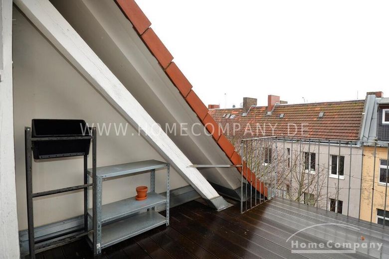 Großes und helle 2-Zimmer-Dachgeschoss in Neukölln, möbliert – f1d2ef16693ffb1015a7b953082d0aacfe35092d.jpg