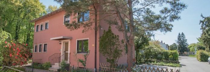 Провізія відсутня: двоквартирний будинок в унікальному лісовому розташуванні в Ланген