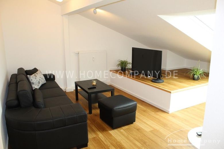 19252 HomeCompany Dresden Möbliert/Furnished Traumhafte Maisonette mit Blick zur Elbe! max. 2 Personen – c7dd63f2333a293ce6f26c228e8a716d8d2033d8.jpg