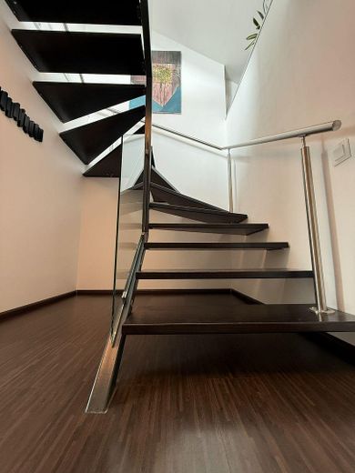 Maisonette in Traumlage mit Skyline-Blick & Dachterrasse – फोटो 11