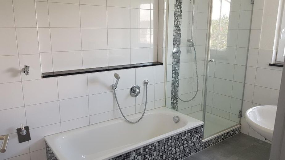 Tiefenbach appartement de 4 pièces 100 m² – Bad