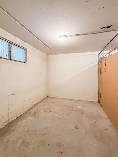 Direkt einziehen und wohlfühlen: helle 3-Zimmer-Wohnung mit Südbalkon und Tiefgarage, WI Nordenstadt – Kellerraum