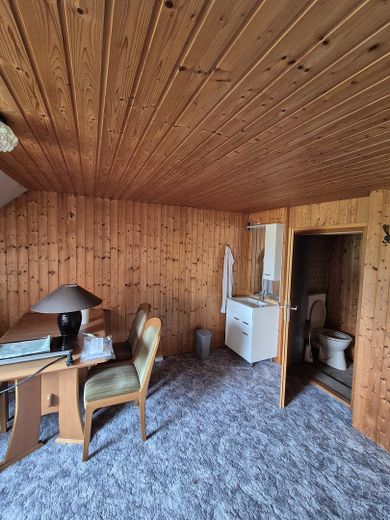 5te WE Geästezimmer