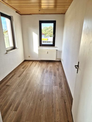 Dermbach, Wohnhs. + Gewerbe – Foto 4