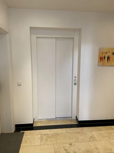 Premium condominium in a prime location in Baden-Baden – 4 rooms | 134.85 m² | immediately available – Fahrstuhl