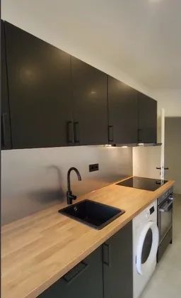 Helles WG-Zimmer in freundlicher Wohnung / Heidelberger Straße 23, Frankfurt / WE11 / 4.OG / Zi.2 – Küche