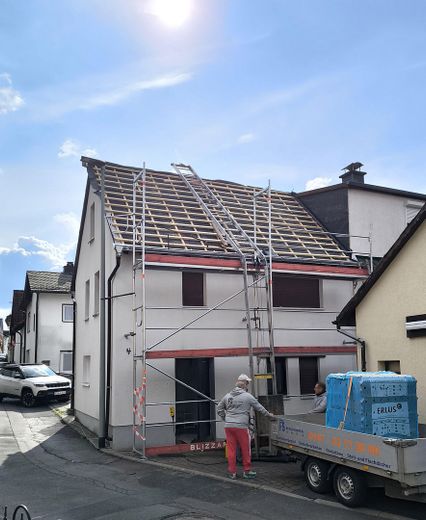 Dacherneuerung Mitte Oktober