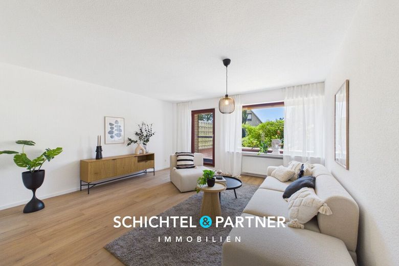 Iprump/Stickgras | Jetzt Einziehen: Wohlfühlen im renovierten Reihenhaus – S&amp;P | Wohnzimmer