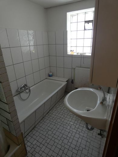 Mehrfamilienhaus mit Südlage und traumhaftem Ausblick – Bad OG