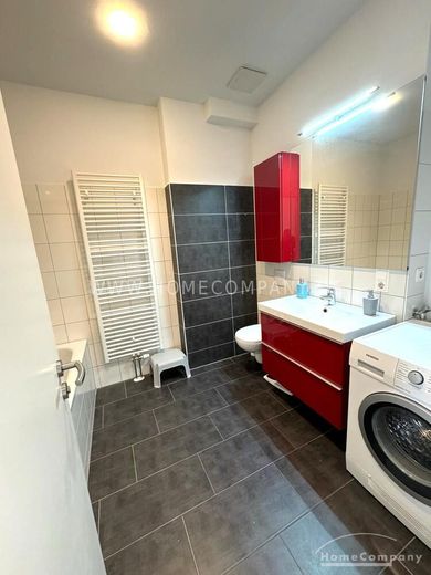 25405 HomeCompany Dresden Möbliert/Furnished 2-Zimmer Apartment mit Balkon in Dresden-Neustadt max.2 Personen – a569dc10433b52ae0da0021d78ccf6765ff1687f.jpg