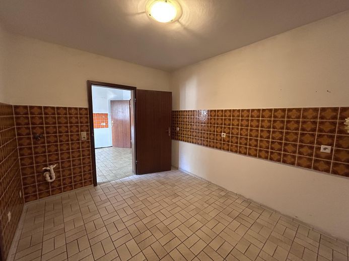 ¡Algunas casas se construyen; otras tienen una historia! – Wirtschaftsraum