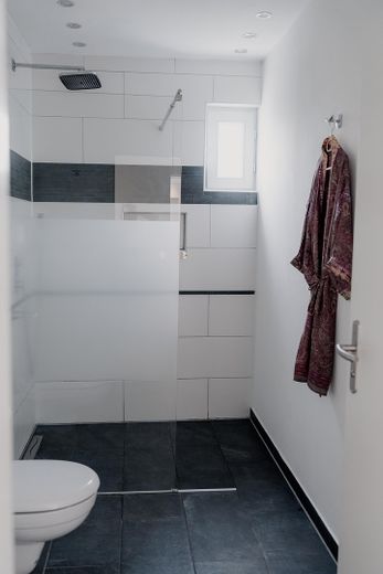 Dusche